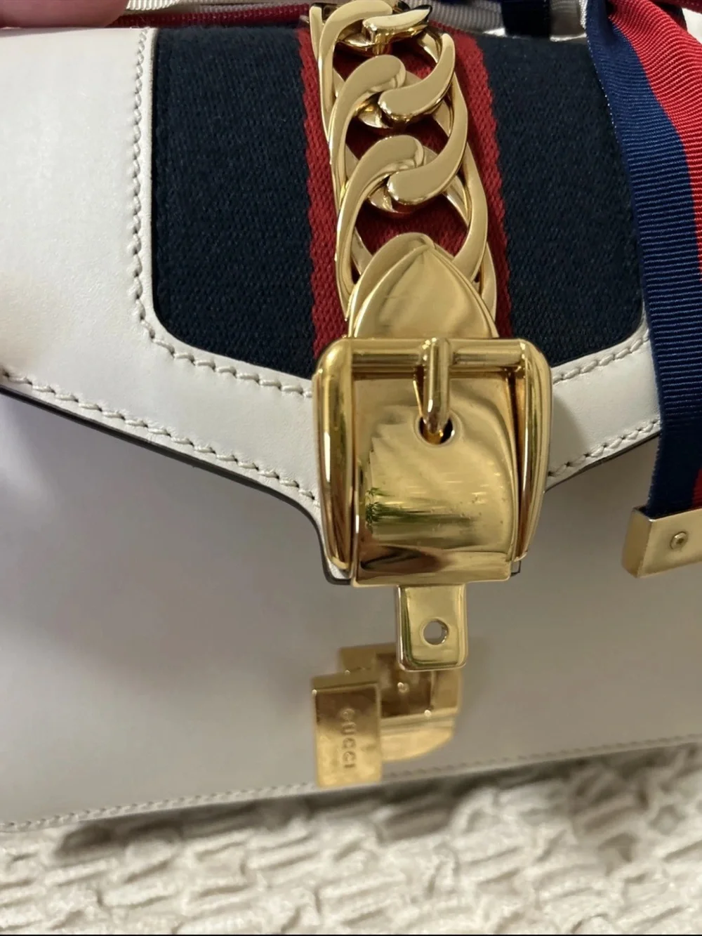 Gucci Sylvie White Leather Flap Chain Crossbody Shoulder Bag with Metal Buckle